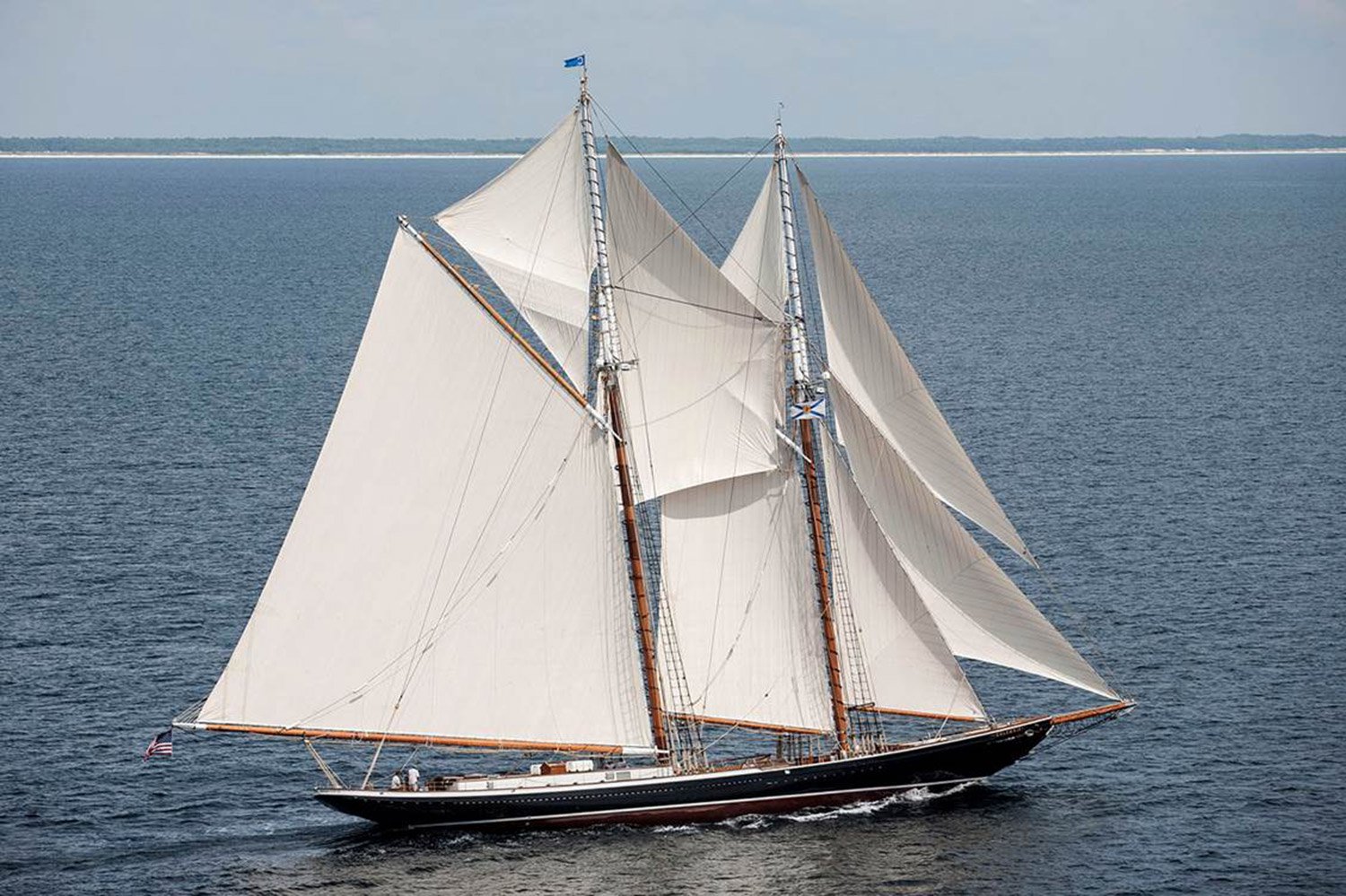 sailing yacht columbia